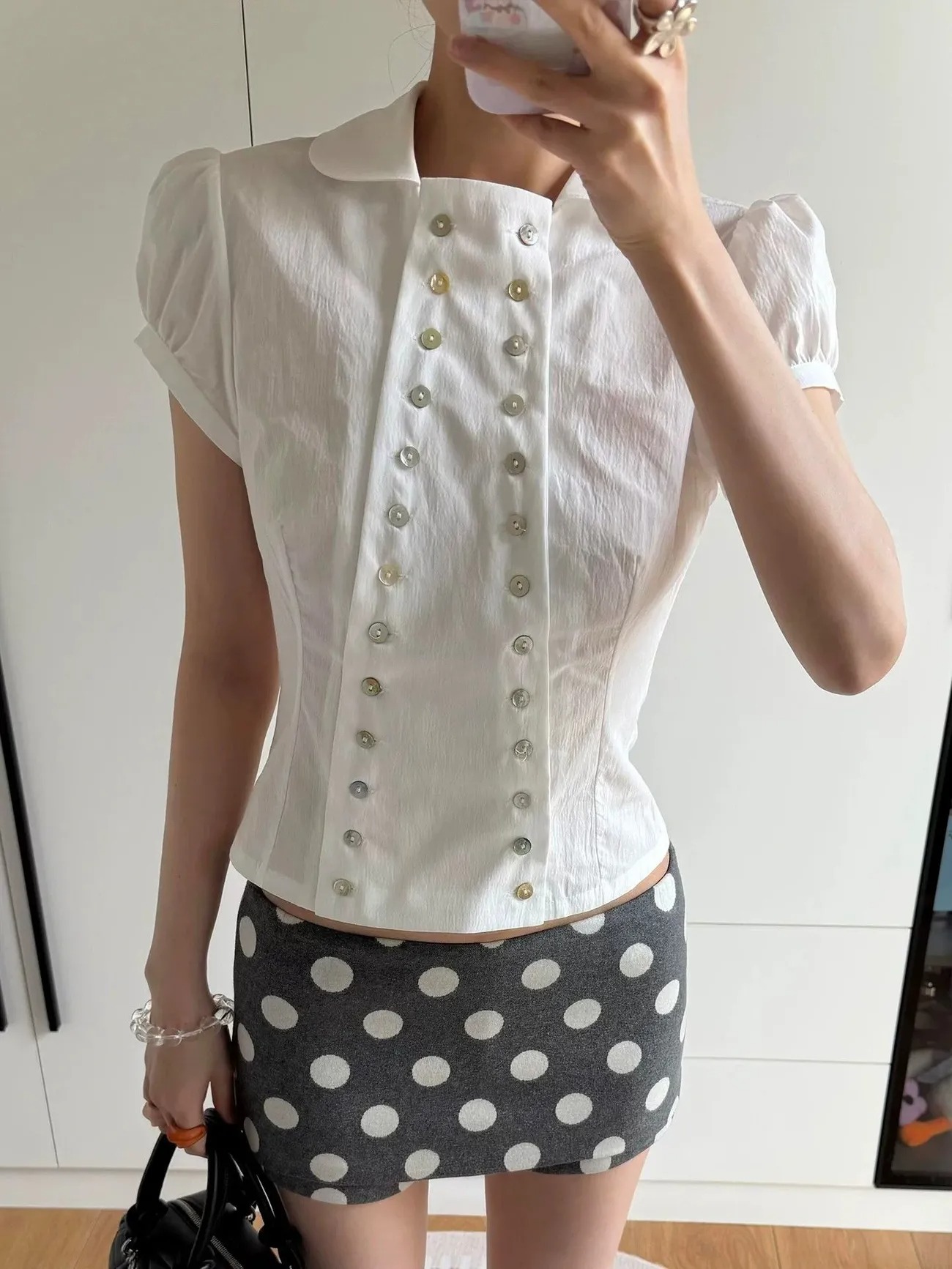 بلوزة بتصميم Y2K مع ياقة بيتر  - مراجعة Women'S Y2K Fashion Aesthetic وسعره